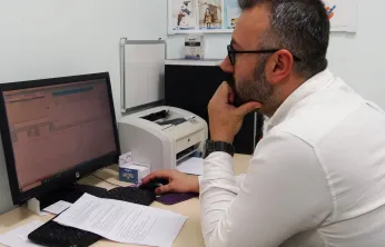 Çocuk Psikolog Murat Işık'tan Sosyal Medyaya Yaş Sınırı Çağrısı