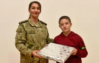 Çocuklardan Mehmetçik'e: Kalpten Kaleme Bir Teşekkür