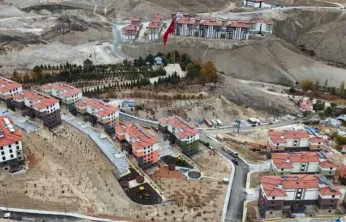 Darende'de 339 Aile Evlerine Kavuşuyor