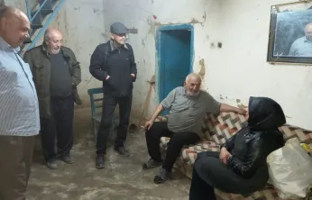 Depremde Evi Ağır Hasar Gören Hüseyin Atılgan'a Hayırseverlerden Büyük Destek