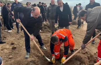 Doğanşehir'de ÖNEM Projesi Kapsamında Fidan Dikim Etkinliği Gerçekleştirildi