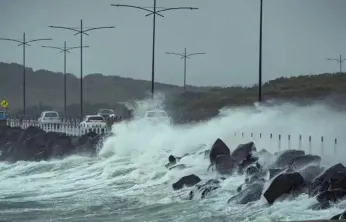 Ege'de Fırtına Alarmı: Rüzgar 90 Km/Saate Çıkabilir