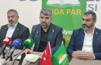 Faruk Dinç Malatya'da konuştu: 'Terör ve Kürt meselesi ayrı ele alınmalı'