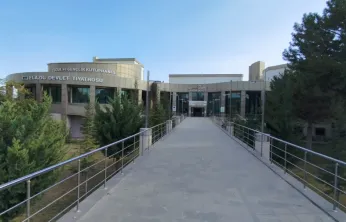 Francis Veber'in 'Münasebetsiz'i Elazığ Seyircisiyle Buluşuyor