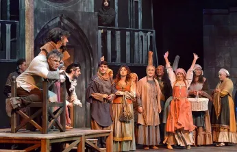 Fransız Edebiyatının Klasiği Tiyatro Sahnesinde Hayat Buluyor