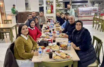 Geçmişin Anıları, Bugünün Dostluğu: Malatya'da Tekvando Hakemleri Bir Araya Geldi