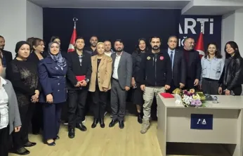 Gençler ve Aileler İçin Hayati Seminer: Bağımlılığa Dur Dendi