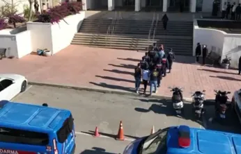 Göçmen kaçakçılarına operasyon: 14 ilde 112 tutuklama