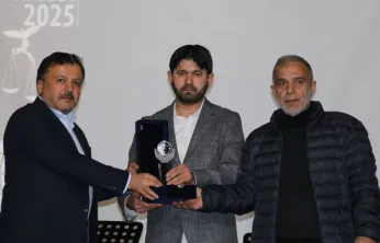 İLKHA'ya 'İnsan Hakları Basın Ödülü' verildi