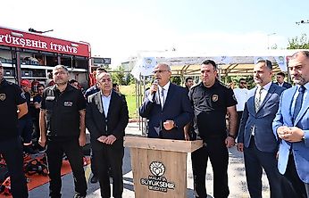 'İtfaiyemizi Hem Binalarımızla Hem De Araç Filomuzla Güçlendiriyoruz'
