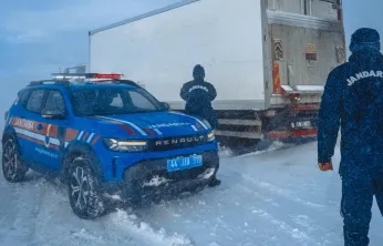 Jandarmadan Zamanında Müdahale: 34 Araçtaki 47 Kişi Güvenliğe Alındı