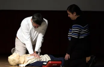 Kalp krizine artık herkes ilk müdahaleyi yapabilecek