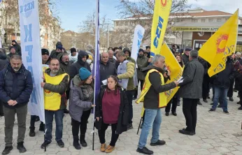 Kamu Emekçileri Sokakta: 'Emeğimizin Karşılığını İstiyoruz'