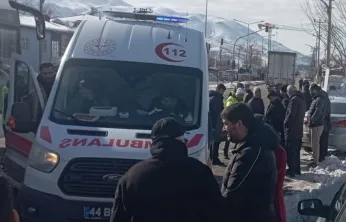 Kar Kazaya Neden Oldu: Beton Mikseri Yayaya Çarptı