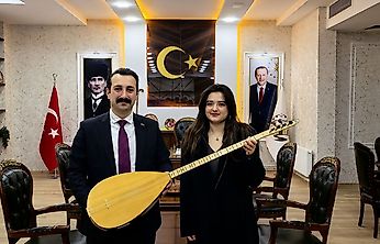 Kaymakam Günlü'den Üniversiteyi Kazanan Öğrenciye Anlamlı Destek!