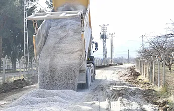 Kırsal Mahallelerde Yol Kalitesi Artıyor