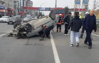 Malatya'da 2 araç çarpıştı: 3 yaralı