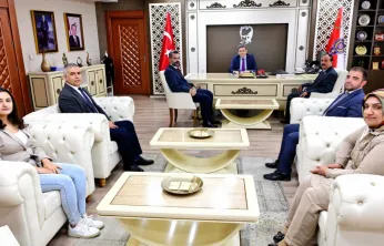 Malatya'da Birlik ve Beraberlik Mesajı: İdareci ve Bürokratlar Birliği'nden Kayhan Ay'a Ziyaret