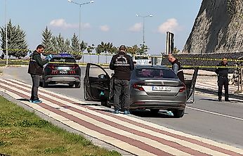 Malatya'da Eşini Öldüren Hasan Akbulut, Yakalanınca İntihar Etti