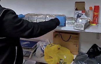 Malatya'da Kaçakçılık Operasyonu! Yüz Binlerce Makaron Ele Geçirildi
