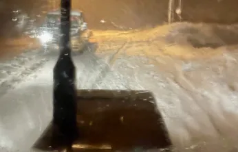 Malatya'da Kar Yağışı Sürprizi: Darende–Ayvalı Yolunda Trafik Aksadı