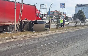 Malatya'da Kaza Paniği: Araç Yan Yattı
