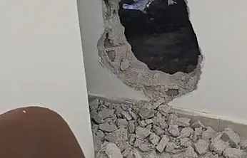 Malatya'da Kuyumcu Soygunu: Duvarı Kırıp İçeri Girdiler