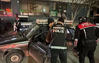 Malatya'da Narkotik Operasyonu: Binlerce Sentetik Ecza Ele Geçirildi