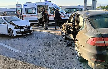 Malatya'da Trafik Kazası! 6 Yaralı Hastaneye Kaldırıldı