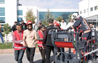 Malatya Eğitim ve Araştırma Hastanesi 2025 Eğitim Planı Çerçevesinde Afet Tatbikatı Düzenledi