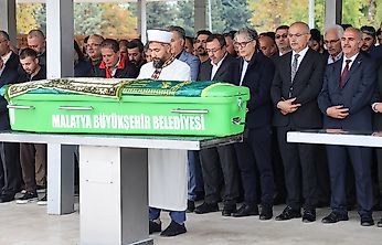 Malatya'nın Tanınmış Esnaflarından Burhan Özdemir Hayatını Kaybetti