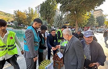 Malatya Ülkü Ocakları'ndan Şehitler İçin Anlamlı Vefa