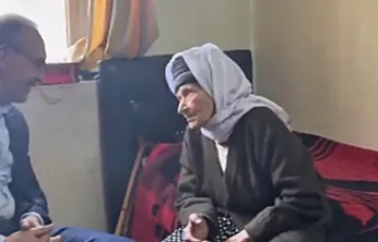 Malatya Valisi Seddar Yavuz'dan 90 Yaşındaki Nineye Anlamlı Ziyaret