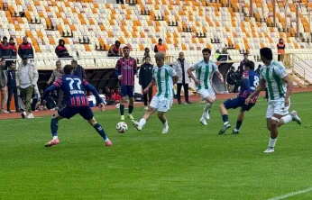 Malatya Yeşilyurtspor 9 Kişi Kalan Rakibini 1-0 Mağlup Etti