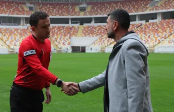 Malatyaspor'da Kriz Derinleşiyor: Kadro 7 Oyuncuya Düştü, Maç Tatil Edildi