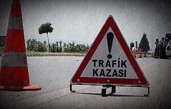 Manisa'da yolcu otobüsü kaza yaptı: 18 yaralı