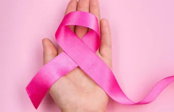 Meme Kanserinde Risk Sadece Aile Öyküsüyle Sınırlı Değil