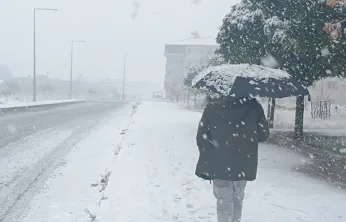 Meteoroloji'den yurdun kuzeydoğusu için kuvvetli kar ve sağanak uyarısı