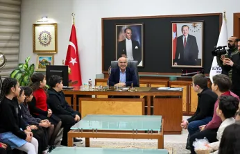 Minik Yüreklerden Başkan Er'e Anlamlı Ziyaret