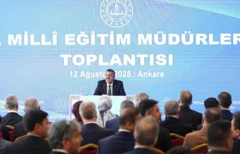 Okullarda forma zorunluluğu geri geliyor