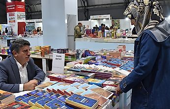 Prof. Dr. Yasin Aktay'dan Malatya'da Önemli Açıklamalar: İslam Dünyası Yeni Bir İrade Ortaya Koyuyor