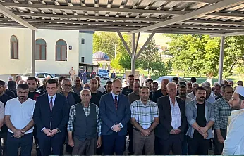 Şehit Hakan Artuç'un Annesi Son Yolculuğuna Uğurlandı