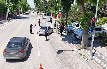 Sokak çetelerine büyük operasyon: 148 eş zamanlı baskın düzenlendi