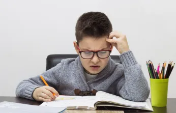 Sosyal medya kullanımı çocuklarda dikkat dağınıklığını artırıyor: DEHB belirtilerini tetikleyebilir