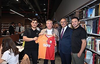Spor Dünyasının Ünlü İsimlerinden Başkan Er'e Övgü