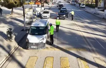 Trafik Güvenliği İçin Sıkı Denetim: Yaya Önceliğine Uymayan Sürücüler Tespit Edildi