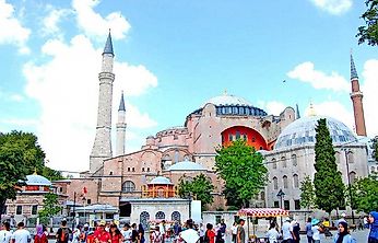 Türkiye turizmden üçüncü çeyrekte 25,5 milyar dolar gelir elde etti