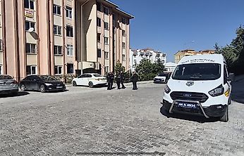 Uzaklaştırma kararı işe yaramadı: Malatya'da kadın, sokak ortasında eşi tarafından bıçaklanarak hayatını kaybetti