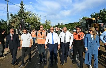 Vali Yavuz'dan Doğanyol'da Yoğun Mesai: Talepleri Dinledi, Çalışmaları İnceledi