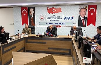 Vali Yavuz: 'Konteynerlerde Kalanların Sayısı 10 Binin Altına Düştü'
